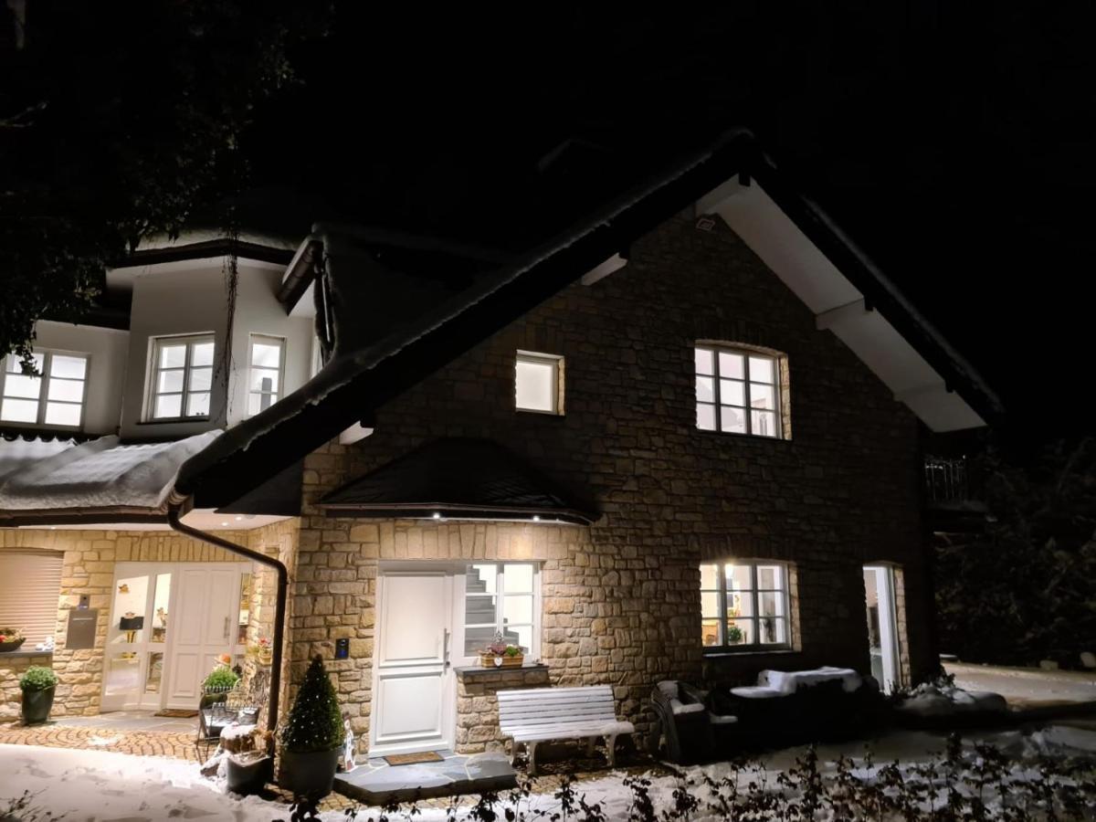 Ferienwohnung Am Eifelsteig 罗埃特根 外观 照片