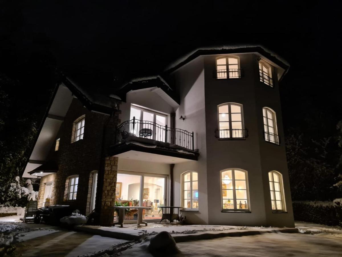 Ferienwohnung Am Eifelsteig 罗埃特根 外观 照片